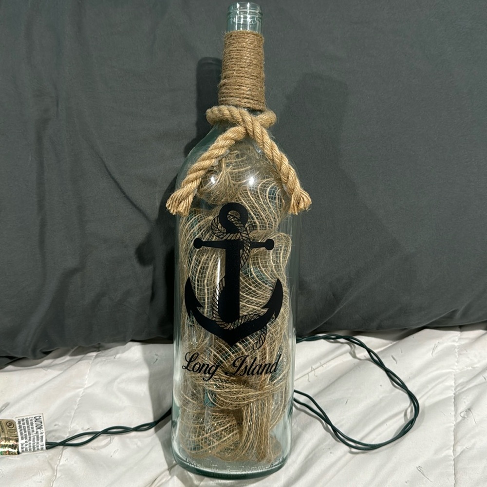 Bottle with lights